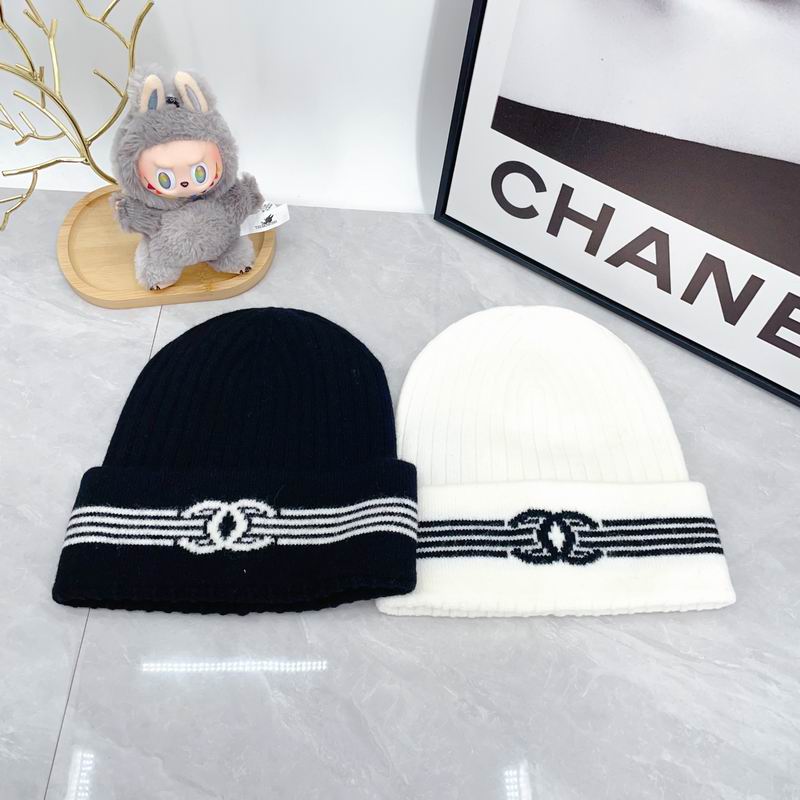 Chanel hat dx32